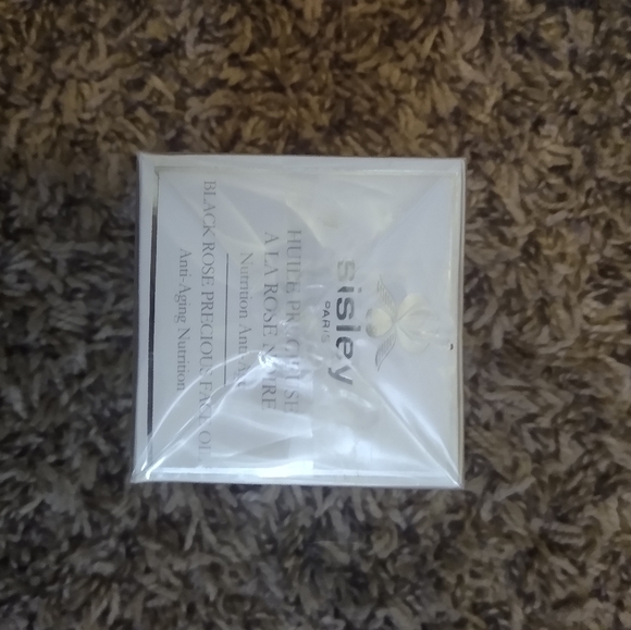 NIB SISLEY Black Rose Precious Facial Oil - Picture 6 of 7